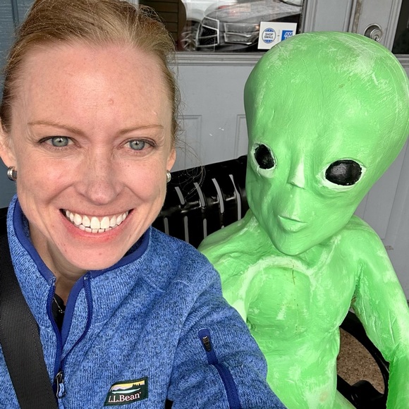 Meet your Posher, Katherine - Picture 3 of 9